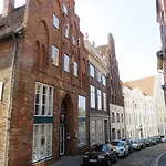Altstadt-hostel Cvjm Hotel Lubeck
