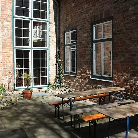 מלון Altstadt-hostel Cvjm *