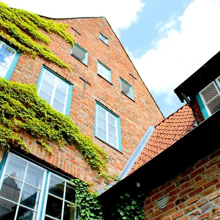 Altstadt-hostel Cvjm *